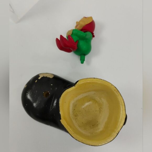 Vintage Elf Knee Hugging Leprechaun On Chalkware Boot Ireland 1975 - Picture 14 of 16